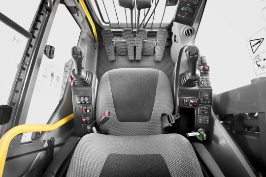 VOLVO EC480E HR - Volvo ec480e hr binnenkant cabine - Volvo EC480E HR